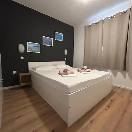Jelena 3 Apartament Biograd Na Moru