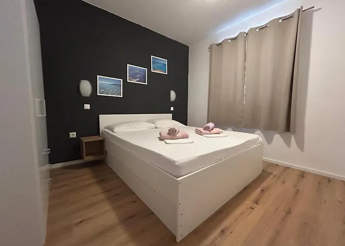 Jelena 3 Apartman Biograd Na Moru